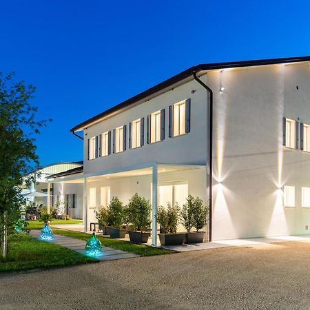 Tommyhouse Hotel Borso del Grappa Buitenkant foto